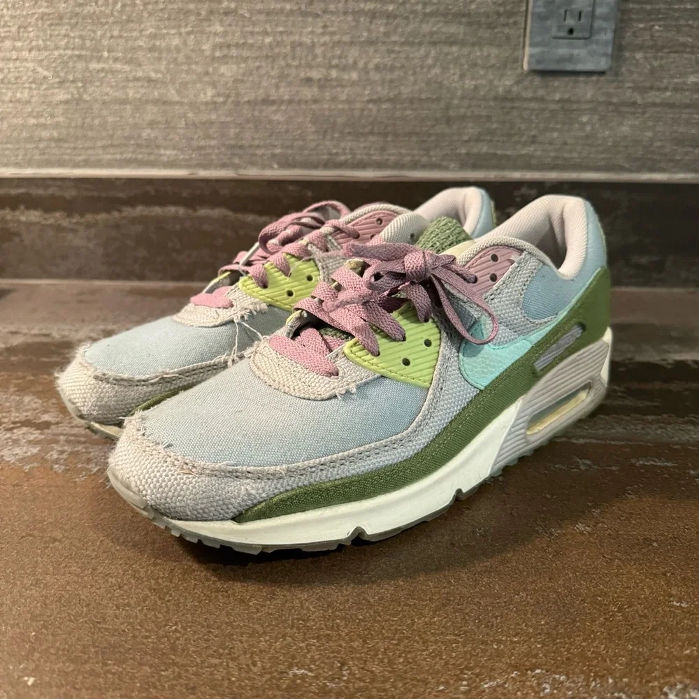Nike Multicolor Athletic Shoes - Picture 1 of 3